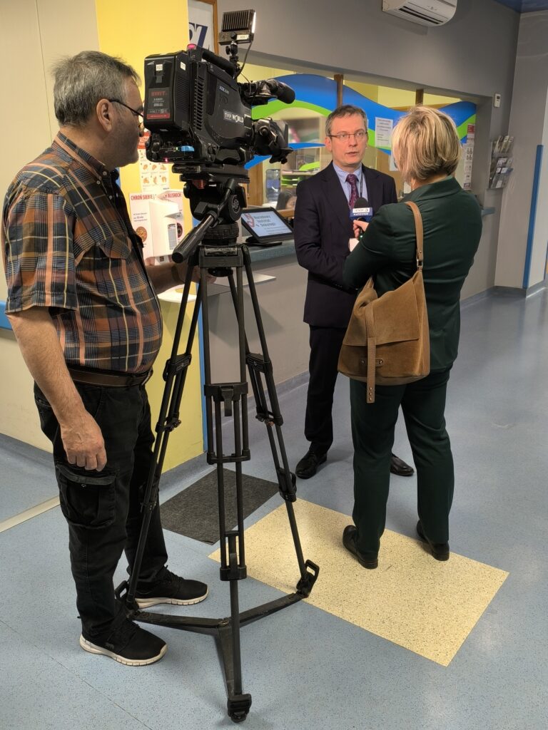 otwarcie poradni radioterapii chorób nienowotworowych - dr hab. n. med. Sławomir Blamek udzielający wywiadu