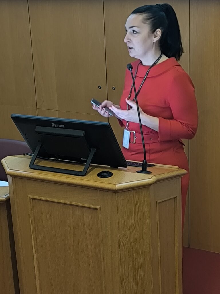 Przemawia Aleksandra Zaraś